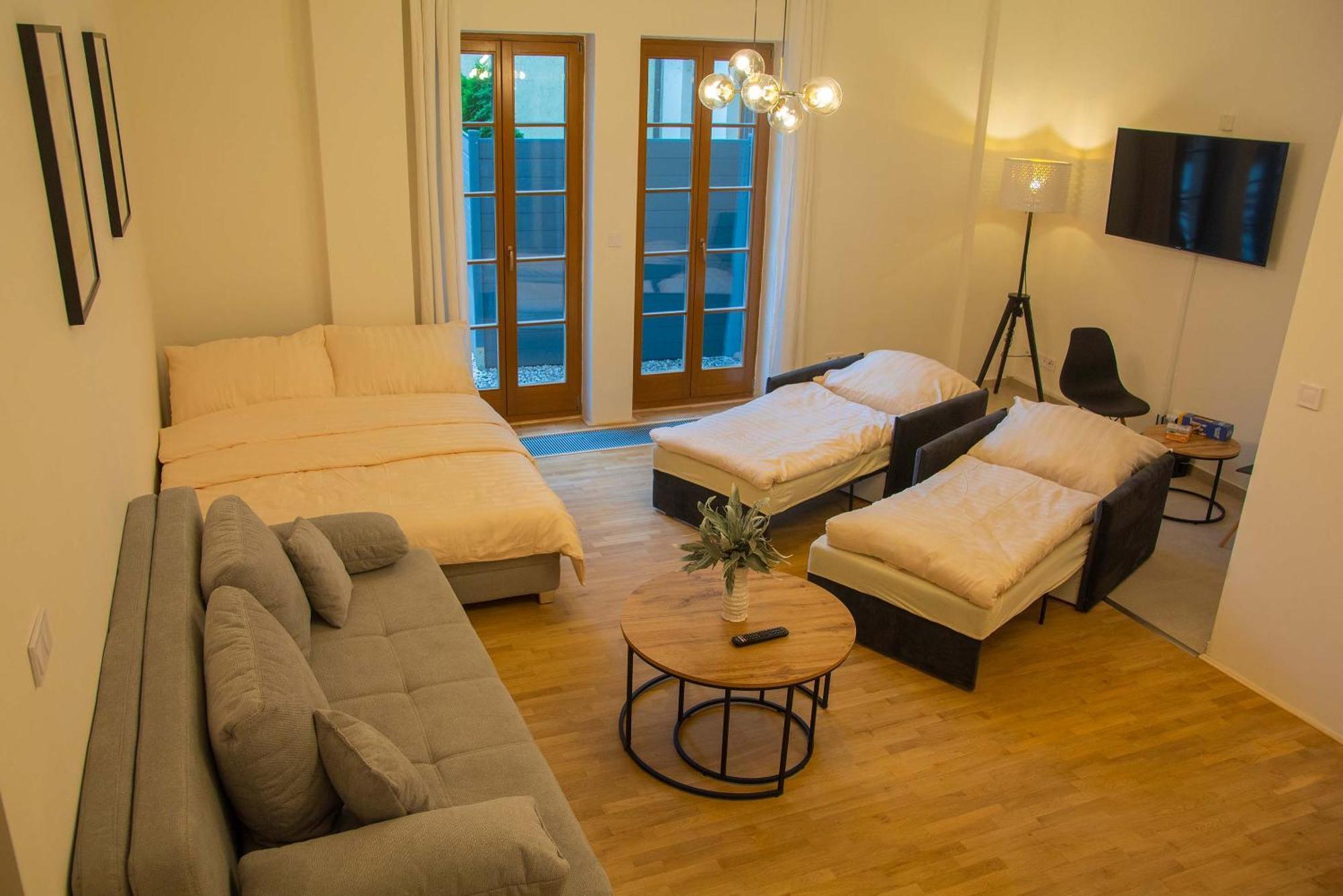פראג New City Centre Garden Apartment - Central Location מראה חיצוני תמונה