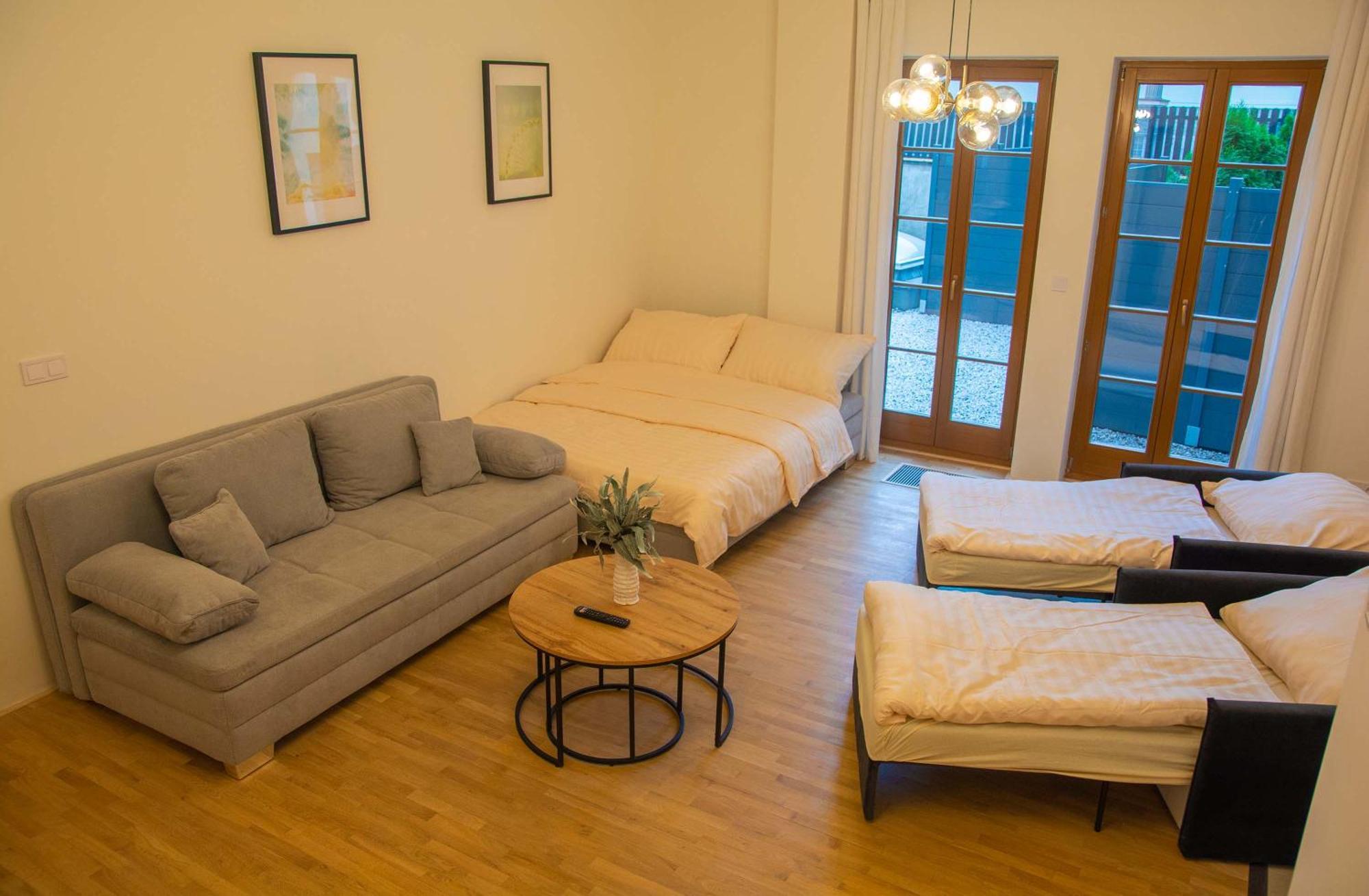 פראג New City Centre Garden Apartment - Central Location מראה חיצוני תמונה